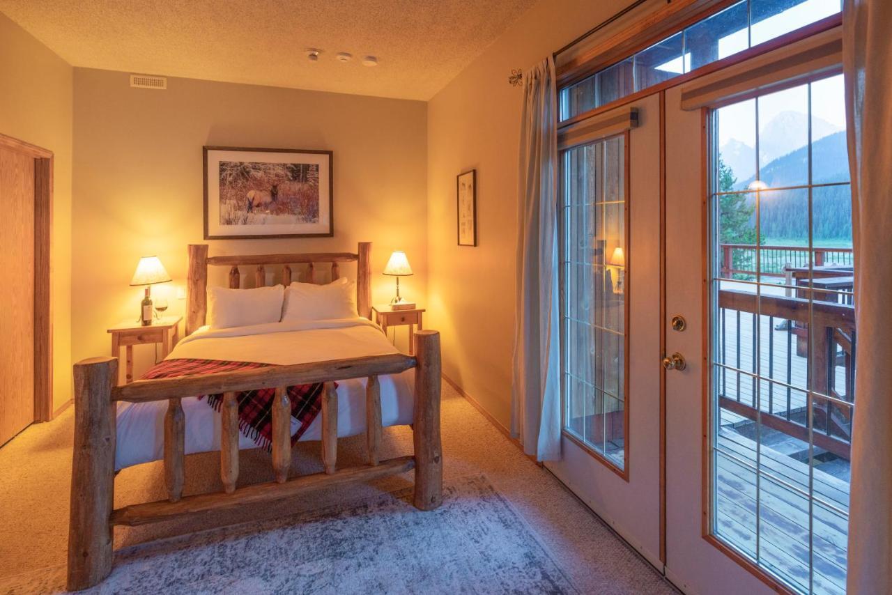 Mount Engadine Lodge 카나나스키스 외부 사진