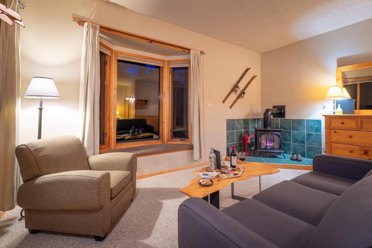 Mount Engadine Lodge 카나나스키스 외부 사진