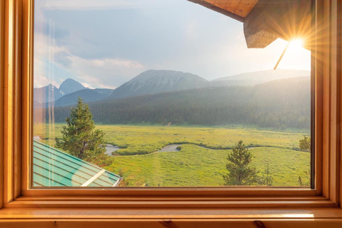 Mount Engadine Lodge 카나나스키스 외부 사진