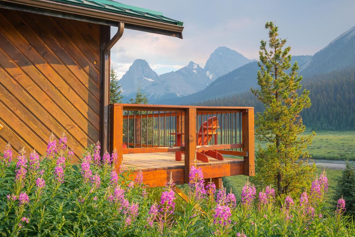 Mount Engadine Lodge 카나나스키스 외부 사진