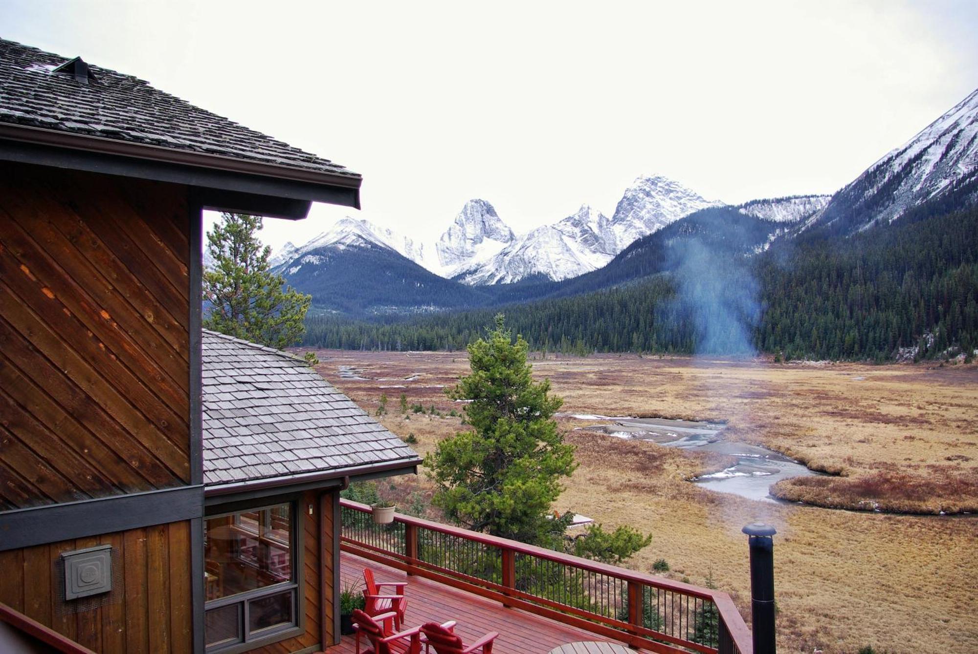 Mount Engadine Lodge 카나나스키스 외부 사진